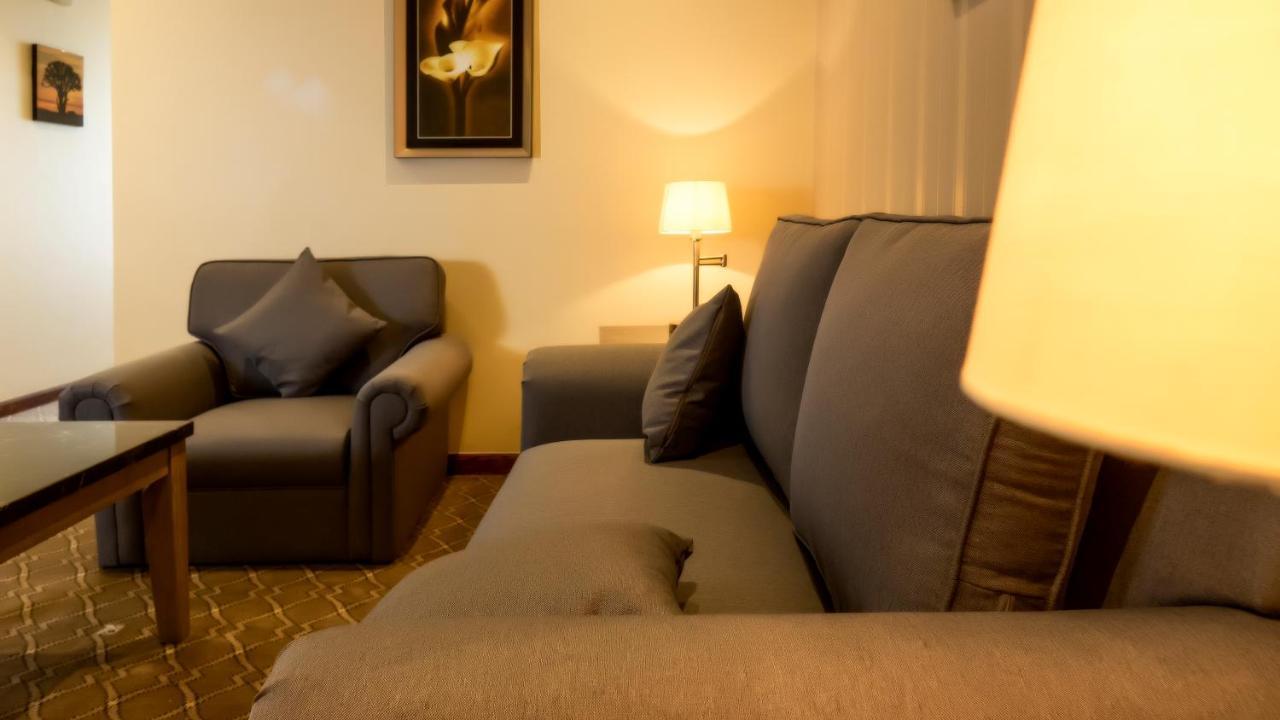 Manama Tower Hotel Екстериор снимка