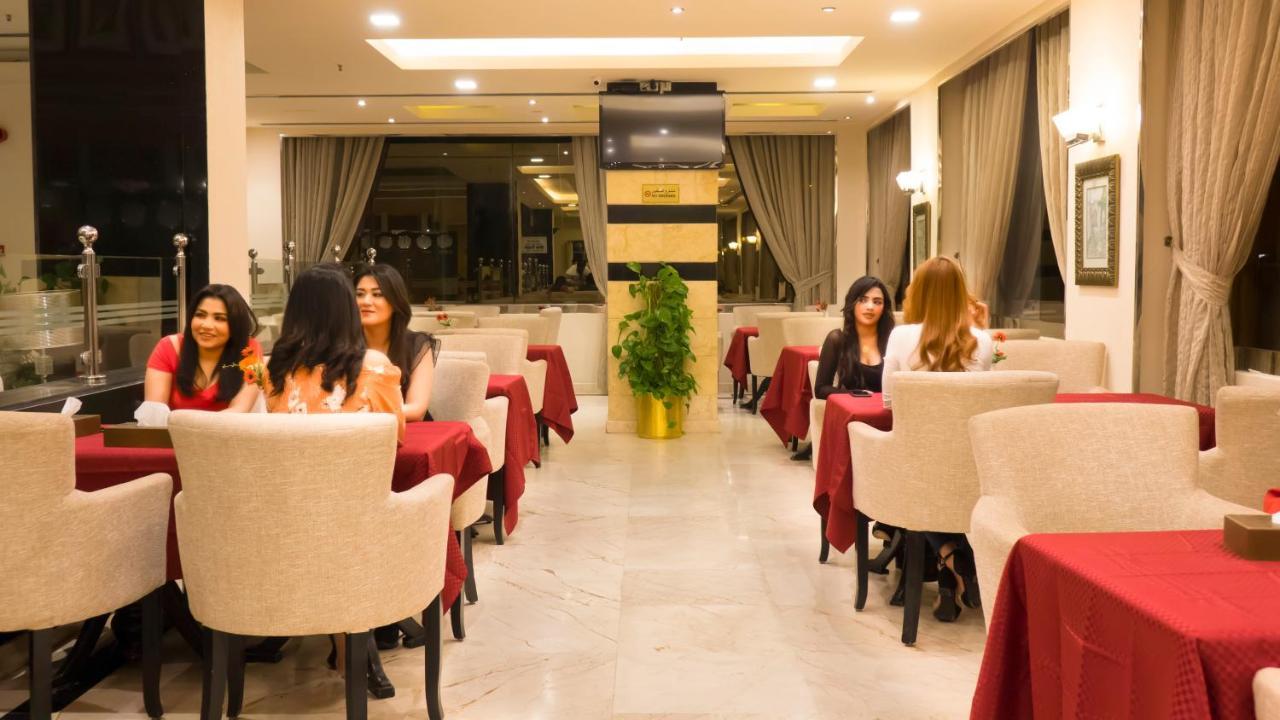 Manama Tower Hotel Екстериор снимка